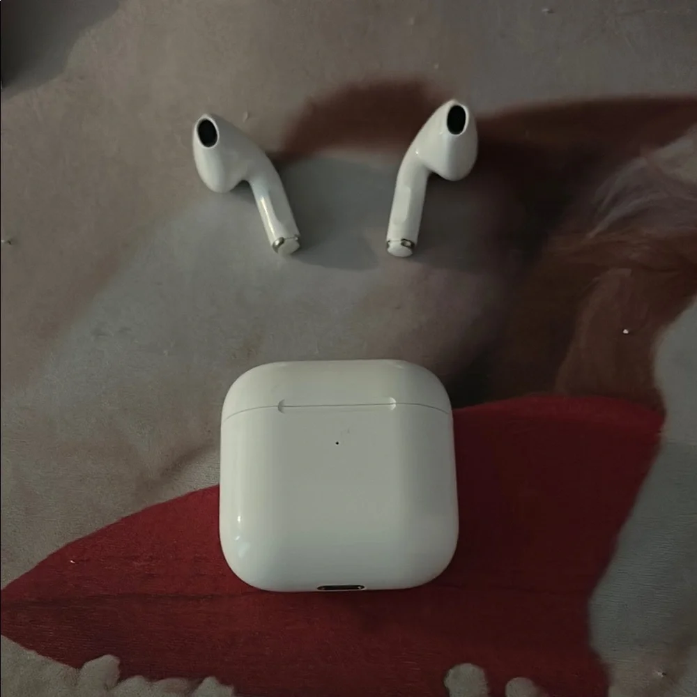White Wireless Earbuds with Charging Case